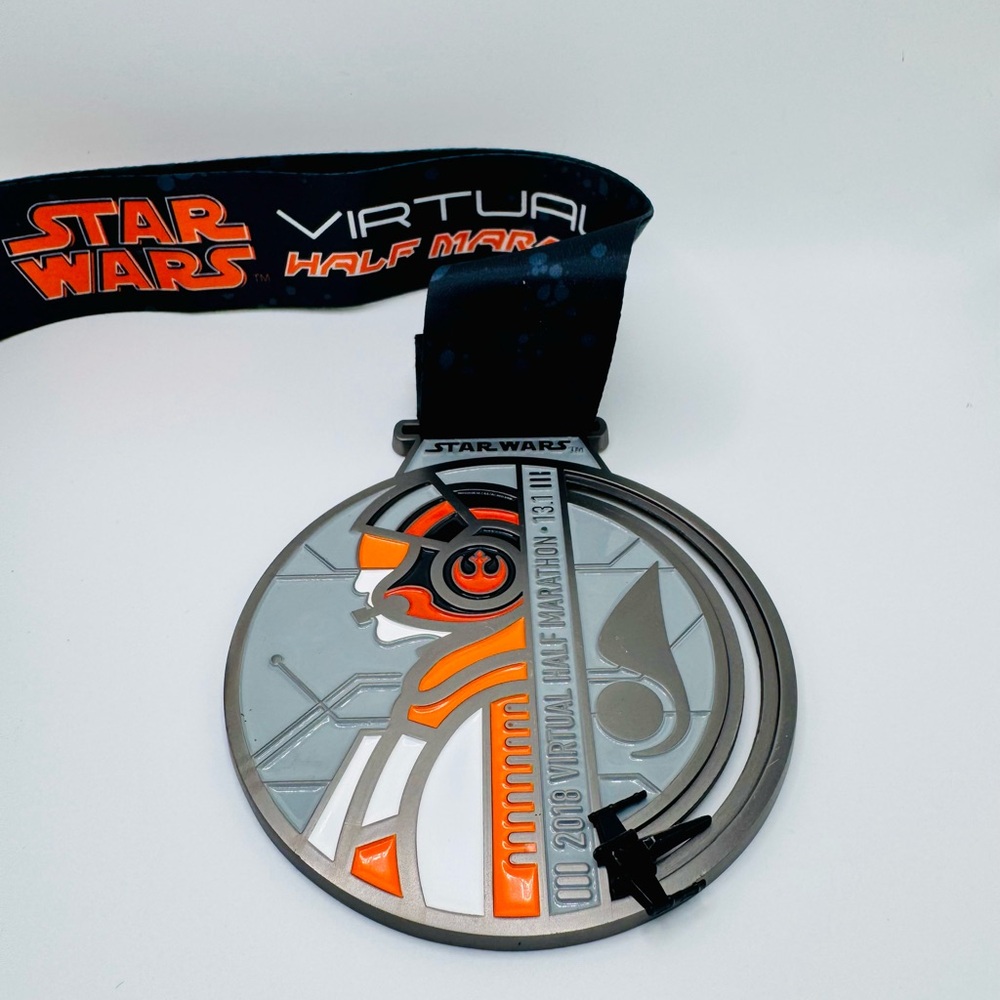 2018 Star Wars Virtual Half Marathon Medal